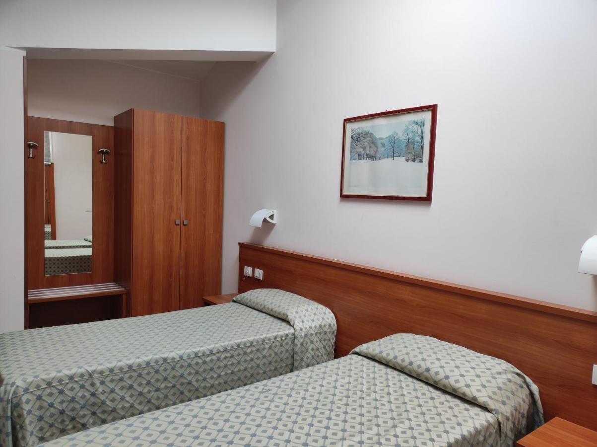 Hotel Industria Brescia Exterior photo
